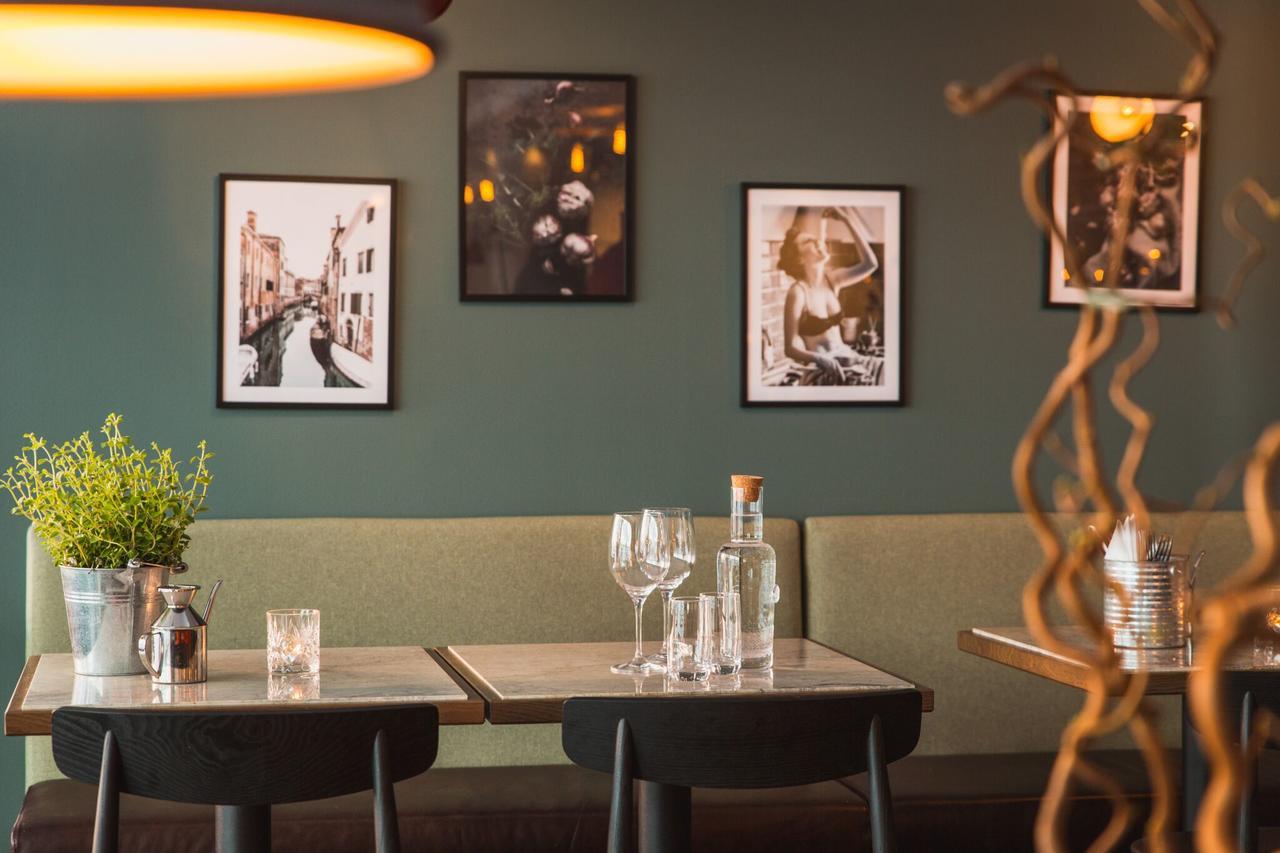 Hotel Point Stockholm Bagian luar foto